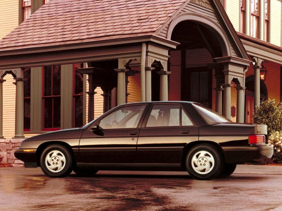  Chevrolet Corsica 1987 года  (фото 8 из 11)